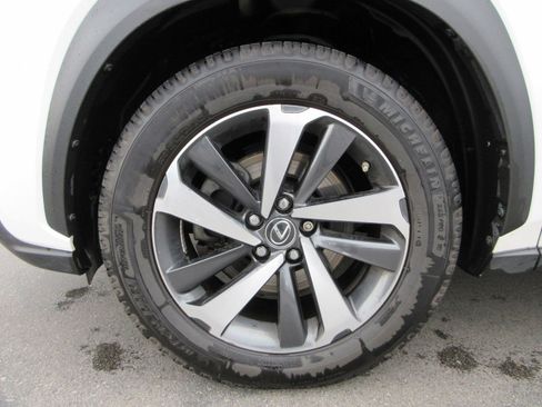 Used 2018 Lexus NX 300 AWD image 18