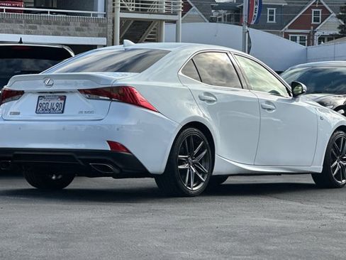 Used 2019 Lexus IS 300 F Sport image 3
