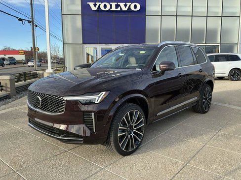New 2026 Volvo XC90 B6 Plus w/ Protection Package AWD/4WD image 2