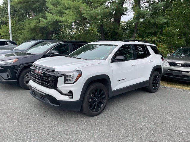 Used 2026 GMC Terrain Elevation w/ Elevation Premium Package AWD/4WD image 3
