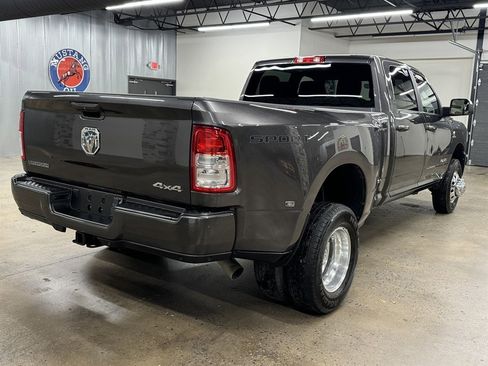 Used 2022 RAM 3500 Big Horn w/ Level A Equipment Group image 15