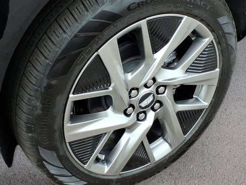 New 2026 Cadillac Optiq Luxury 1 AWD/4WD image 25