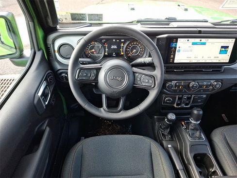 New 2026 Jeep Gladiator Sport image 7