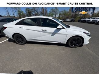 Used 2022 Hyundai Elantra SEL w/ Convenience Package video 1