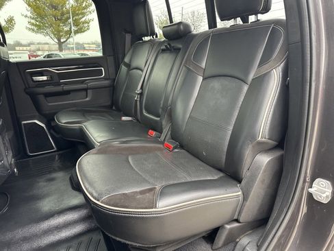 Used 2019 RAM 3500 Laramie image 46