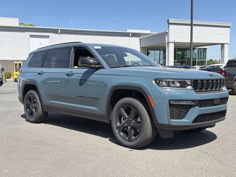 New 2026 Jeep Grand Cherokee L Limited AWD/4WD image 14