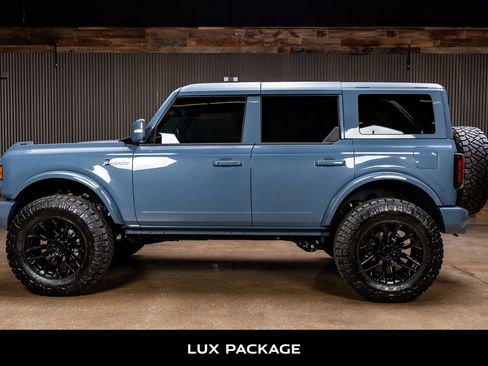 Used 2025 Ford Bronco Outer Banks image 6