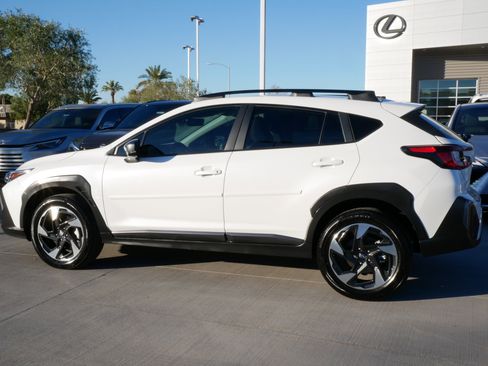 Used 2024 Subaru Crosstrek 2.5i Limited w/ Crosstrek Mirror Package image 5