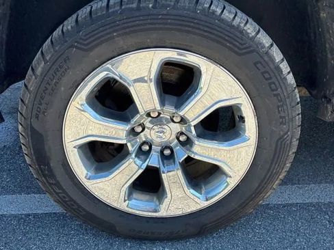 Used 2020 RAM 1500 Big Horn AWD/4WD image 18