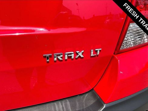Used 2015 Chevrolet Trax LT w/ LT Sun and Sound Package FWD image 23