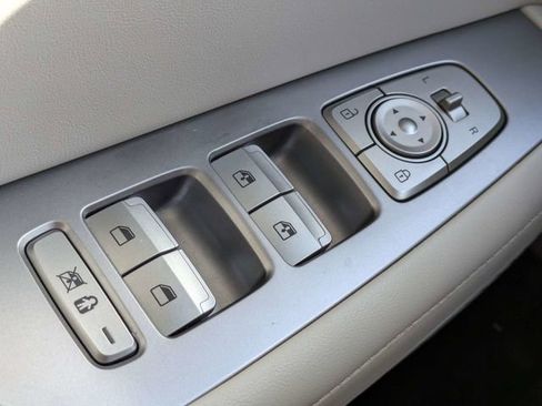 Used 2023 Hyundai Palisade Limited FWD image 21