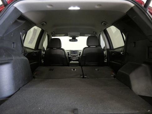 Used 2020 Chevrolet Equinox LT w/ Sport Edition FWD image 26