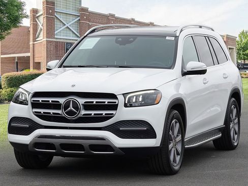 Certified 2023 Mercedes-Benz GLS 450 4MATIC image 4