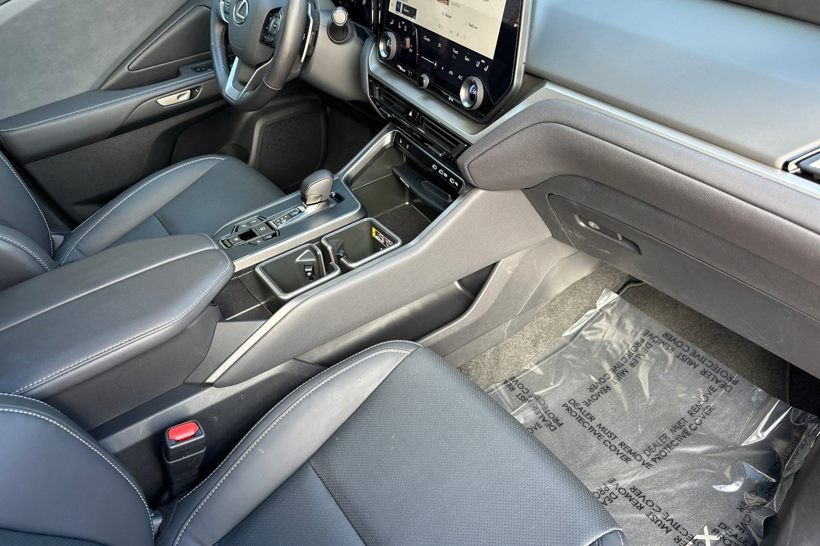 Used 2026 Lexus TX 350 AWD w/ Technology Package image 33