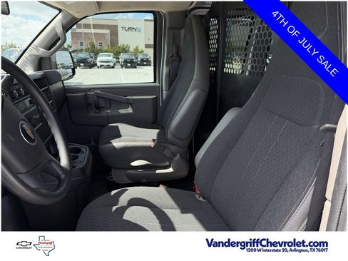 Used 2025 Chevrolet Express 2500 w/ Driver Convenience Package RWD image 18