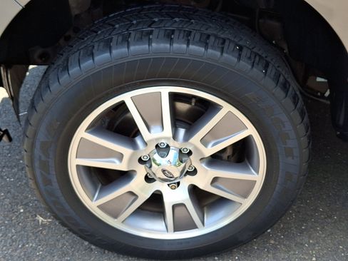 Used 2014 Ford F150 STX w/ Equipment Group 201A Mid AWD/4WD image 10
