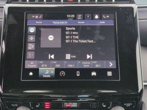 New 2026 Jeep Grand Cherokee Laredo X AWD/4WD image 24
