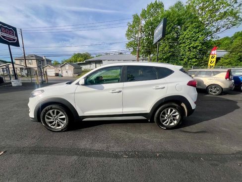 Used 2018 Hyundai Tucson SEL AWD/4WD image 3