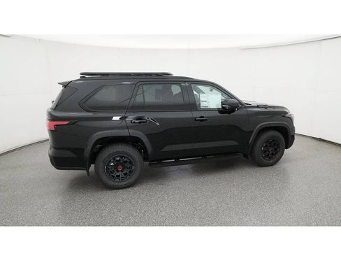 Used 2025 Toyota Sequoia TRD Pro AWD/4WD image 13