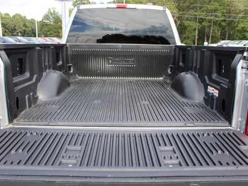 Used 2024 Ford F250 XLT image 13