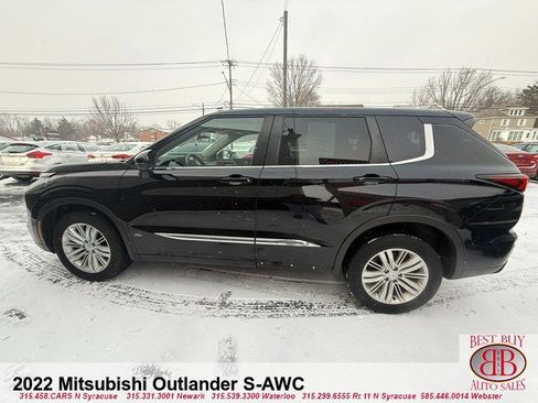 Used 2022 Mitsubishi Outlander ES image 6
