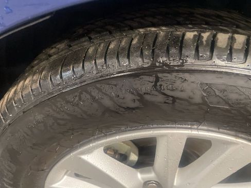 Used 2025 Toyota Camry LE image 31