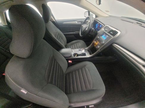 Used 2017 Ford Fusion S image 21