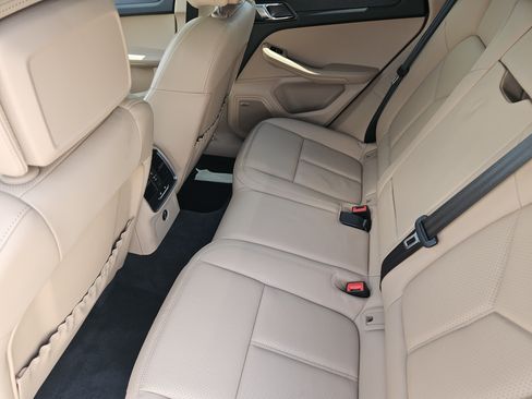Certified 2021 Porsche Macan GTS AWD/4WD image 28