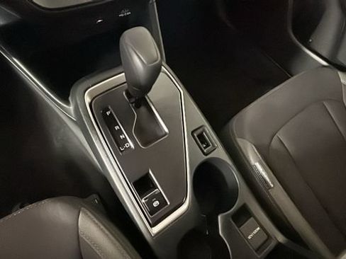 Used 2022 Nissan Rogue S FWD image 53