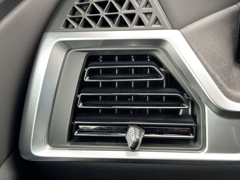 New 2026 BMW X5 xDrive40i w/ Climate Comfort Package image 22