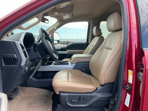 Used 2022 Ford F250 Lariat w/ Lariat Value Package AWD/4WD image 7