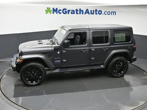 Used 2023 Jeep Wrangler Unlimited Sahara image 18