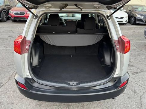 Used 2013 Toyota RAV4 XLE image 28