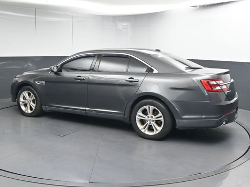 Used 2015 Ford Taurus SEL w/ Equipment Group 201A image 6