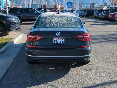 Used 2017 Volkswagen Passat 1.8T R-Line image 7