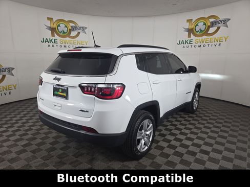 Certified 2022 Jeep Compass Latitude w/ Convenience Group AWD/4WD image 10