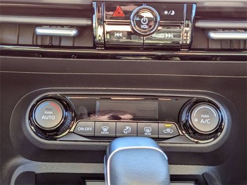 New 2026 Nissan Kicks SV image 20