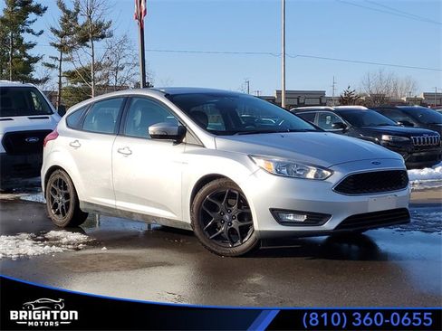 Used 2016 Ford Focus SE w/ Equipment Group 201A image 1