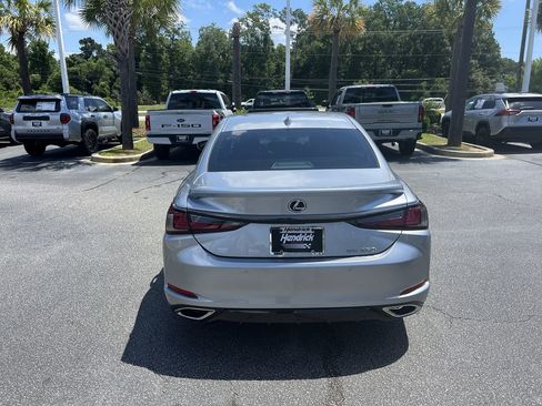 Used 2022 Lexus ES 350 F Sport w/ Accessory Package 2 FWD image 9