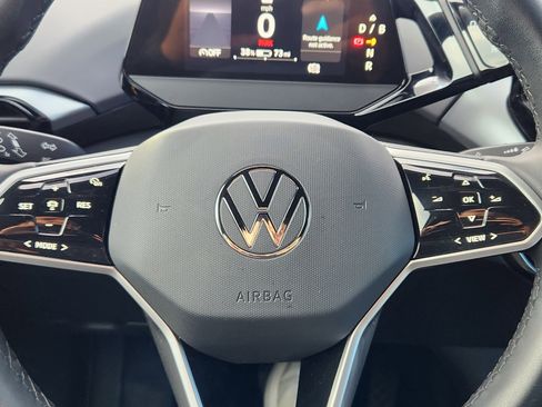 Used 2023 Volkswagen ID.4 Pro image 7