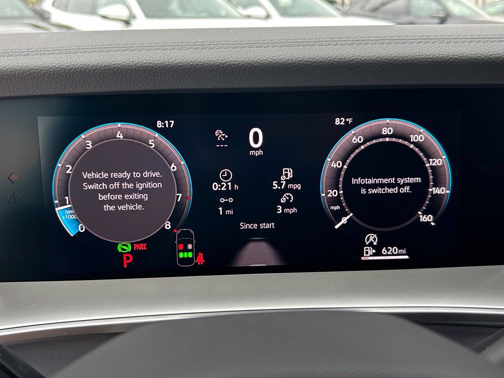 New 2026 Volkswagen Tiguan SE R-Line FWD image 24