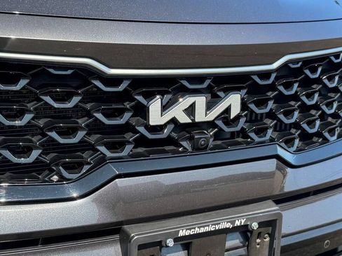 Used 2023 Kia Sorento SX Prestige AWD/4WD image 9