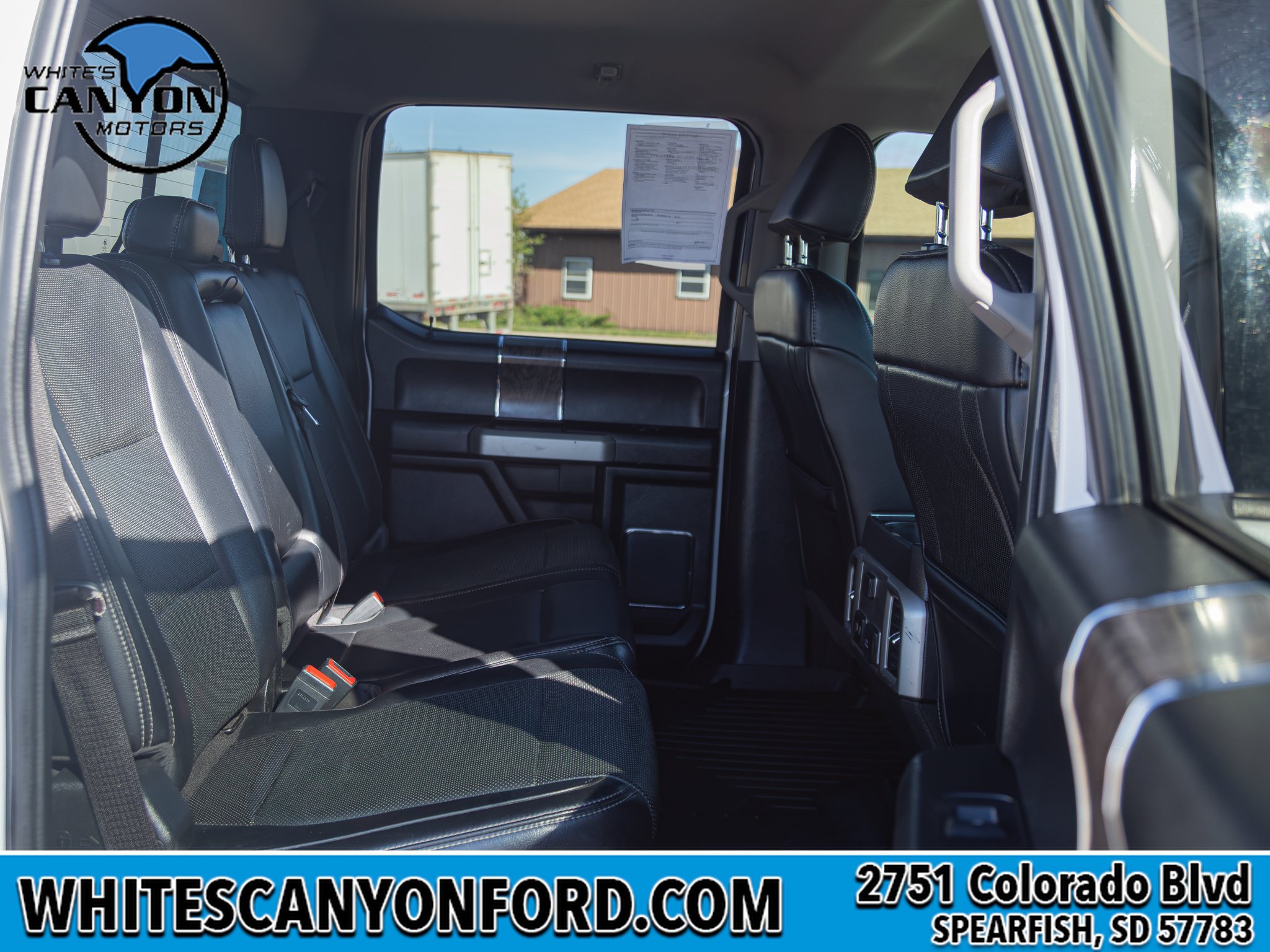 Used 2018 Ford F250 Lariat w/ Lariat Value Package AWD/4WD image 11