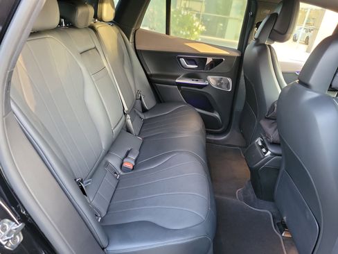 Used 2023 Mercedes-Benz EQE 350+ SUV w/ Exclusive Trim Package image 19