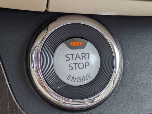 Used 2024 Nissan Murano Platinum w/ Cargo Package FWD image 32
