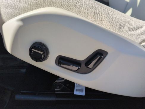 New 2025 Volvo XC60 T8 Plus w/ Protection Package Premier image 14