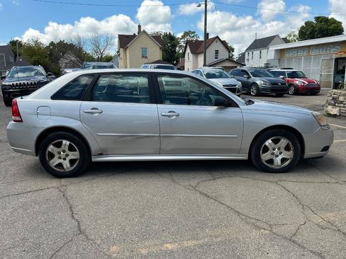 Used 2005 Chevrolet Malibu LT FWD image 2