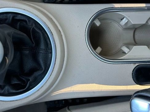 Used 2013 Volkswagen Beetle 2.0T image 20