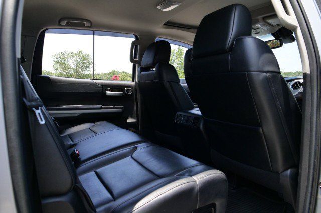 Used 2019 Toyota Tundra Limited w/ Limited Premium Package AWD/4WD image 39
