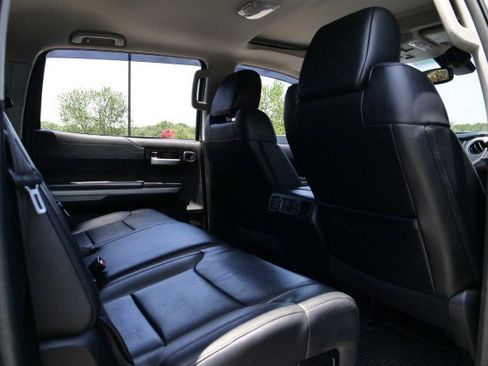 Used 2019 Toyota Tundra Limited w/ Limited Premium Package AWD/4WD image 39